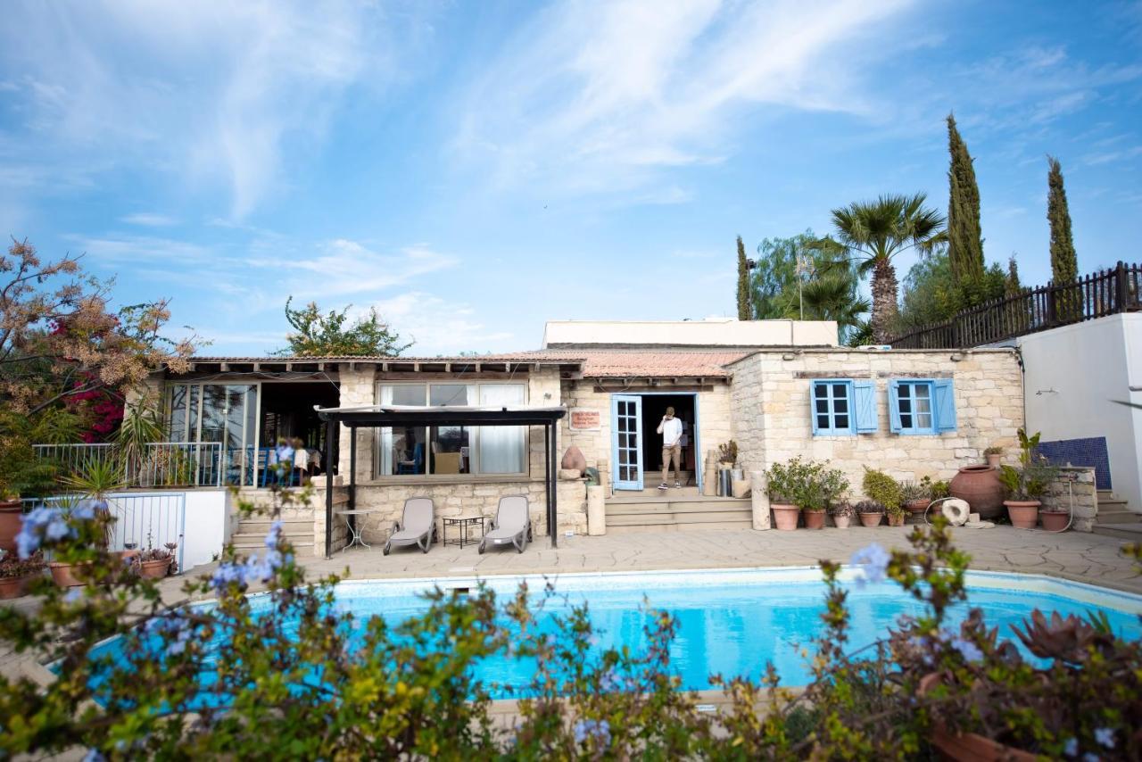Cyprus Villages Hotel & Restaurant - Central Location - Bed & Breakfast - With Access To Pool And Stunning Views Tokhni Buitenkant foto