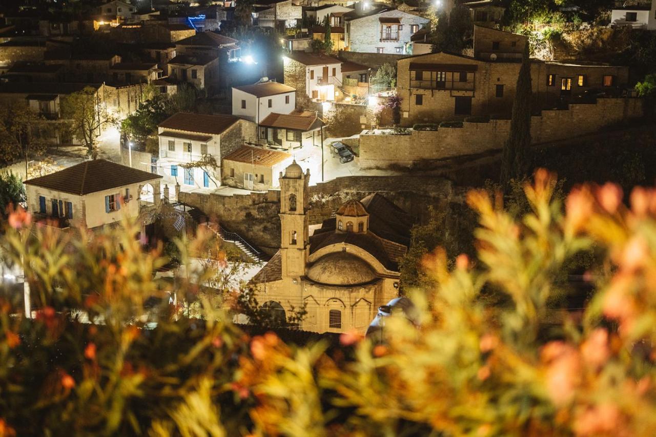 Cyprus Villages Hotel & Restaurant - Central Location - Bed & Breakfast - With Access To Pool And Stunning Views Tokhni Buitenkant foto